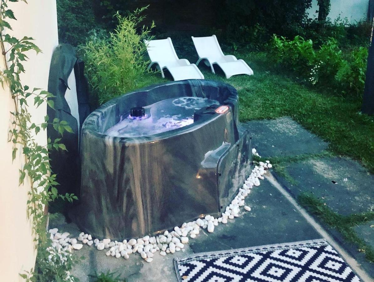 Crystal Spas Apartman-Balaton Zamardi Luaran gambar